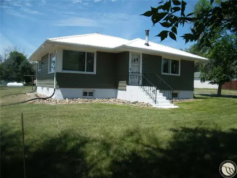 1123 2nd St E, Roundup, MT 59072 photo 1