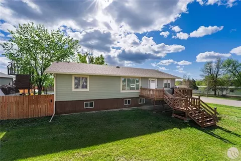 1102 3rd E, Roundup, MT 59072 photo 1