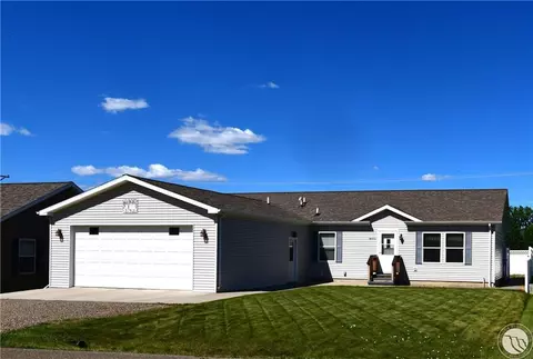 106 5th St W, Glendive, MT 59330