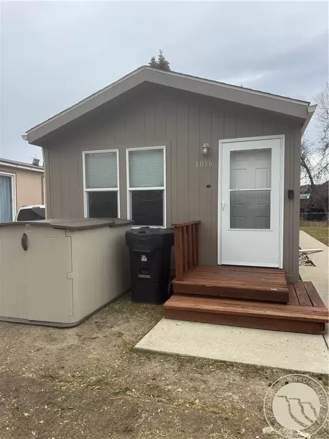 1016 Coutts Ave, Red Lodge, MT 59068