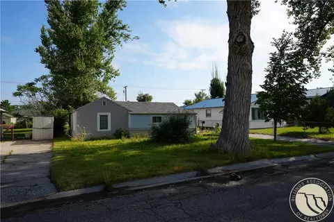 821 W 1st St, Hardin, MT 59034