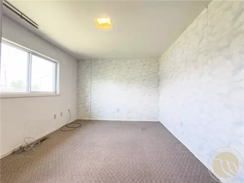 Bedroom - 833 S 2nd St S, Hardin, MT 59034 photo 3 of 4