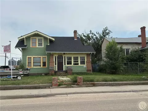 220 W 3rd St, Hardin, MT 59034 photo 1