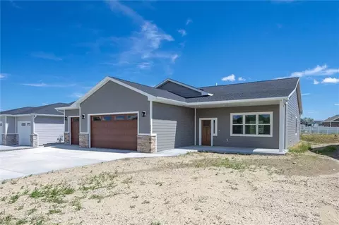 2647 Palmer Ln, Billings, MT 59105