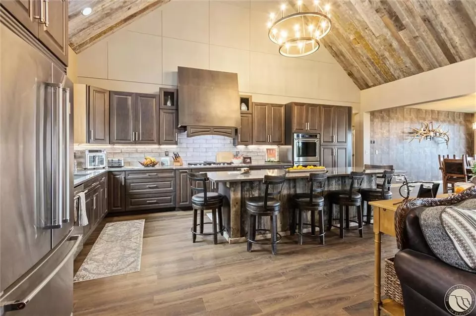 Kitchen - 50 Pleasant Grove Rd, Roundup, MT 59072 photo 1 of 6