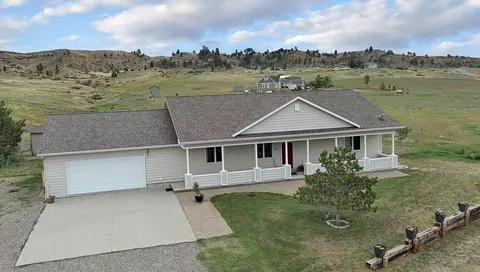 581 Squaw Creek Rd, Huntley, MT 59037