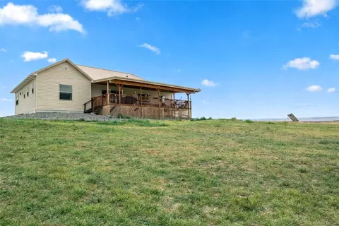 194 N Dry Creek Rd, Bridger, MT 59014