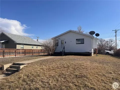 429 Eureka St, Wolf Point, MT 59201 photo 1