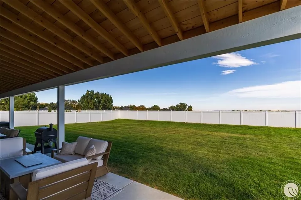 Exterior - 613 Candle Light Ln, Billings, MT 59106 photo 3 of 8