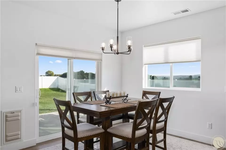 Dining - 613 Candle Light Ln, Billings, MT 59106 photo 1 of 1