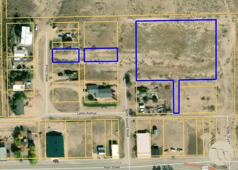 126 N 3rd St, Bearcreek, MT 59007