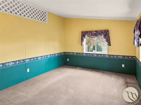 Bedroom - 37 Barham Rd, Columbus, MT 59019 photo 1 of 6