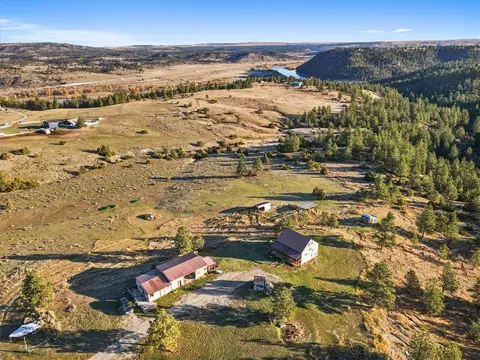 9 Lost Cache Rd, Columbus, MT 59019