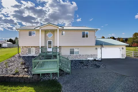 8650 Longmeadow Dr, Billings, MT 59106