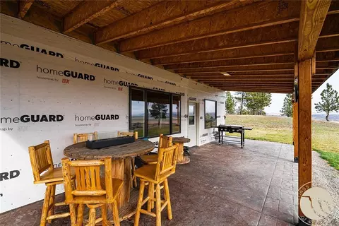 Exterior - 94 Upper Flat Rd, Columbus, MT 59019 photo 4 of 5