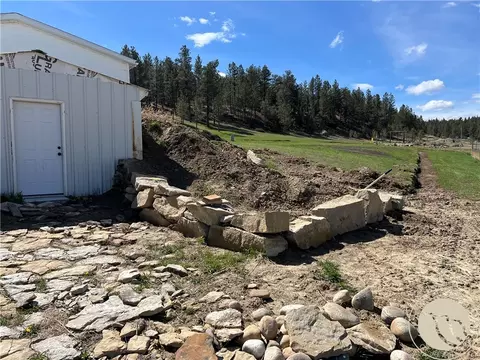 Exterior - 101 Smith Rd, Roundup, MT 59072 photo 6 of 8