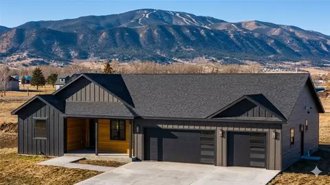 2445 Pine Ridge Rd, Red Lodge, MT 59068