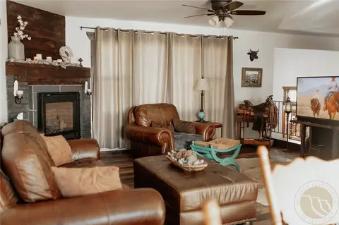 Living - 154 Old Divide Rd, Roundup, MT 59072 photo 3 of 3