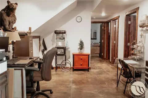 Entry Way - 154 Old Divide Rd, Roundup, MT 59072 photo 5 of 6