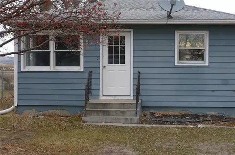 515 E Broadway Ave, Bridger, MT 59014