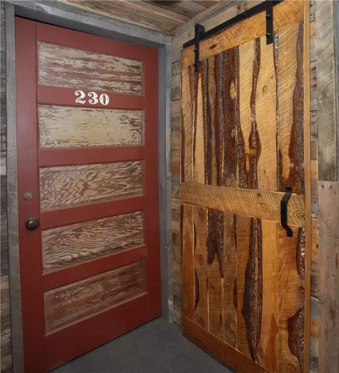 Entry Way - 4909 Warren Loop, Hardin, MT 59034 photo 1 of 2