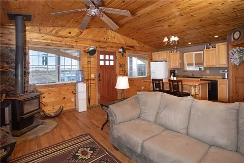 Living - 4909 Warren Loop, Hardin, MT 59034 photo 2 of 2