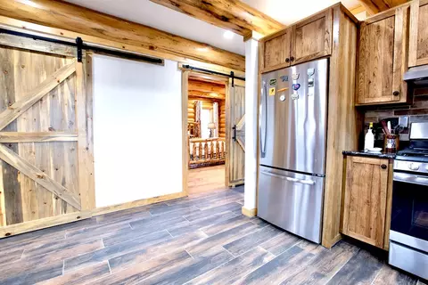 Kitchen - 65 Spires View Ln, Belfry, MT 59008 photo 4 of 5