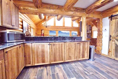 Kitchen - 65 Spires View Ln, Belfry, MT 59008 photo 3 of 5