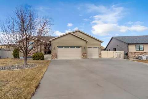 3024 Western Bluffs Blvd, Billings, MT 59106