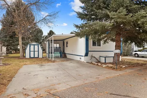 18 Chestnut Dr, Billings, MT 59102
