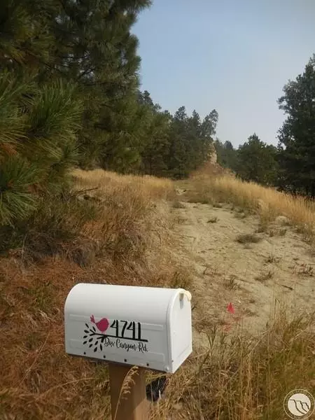4741 Box Canyon Rd, Billings, MT 59101