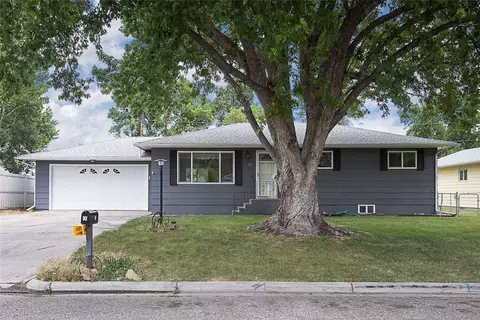 901 Kale Dr, Billings, MT 59105