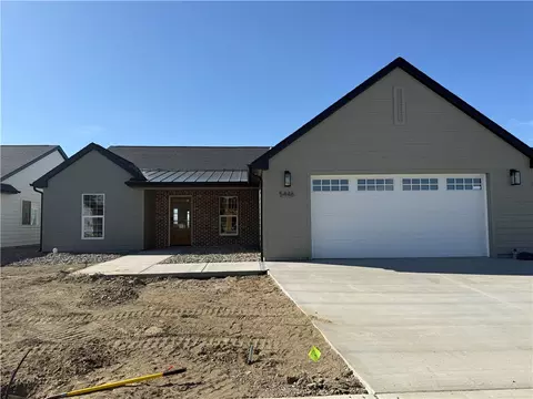 5446 Apple Rose Ln, Billings, MT 59106