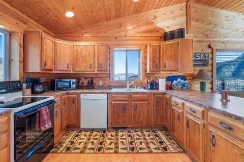 Kitchen - 38 Rocky Trl, Nye, MT 59061 photo 1 of 2