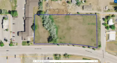 Nn 14th W, Hardin, MT 59034