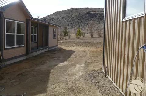 Exterior - 701 W River St, Fromberg, MT 59029 photo 5 of 8