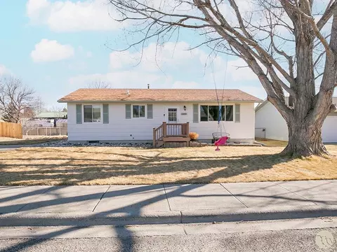 1109 10th Ave, Laurel, MT 59044 photo 1