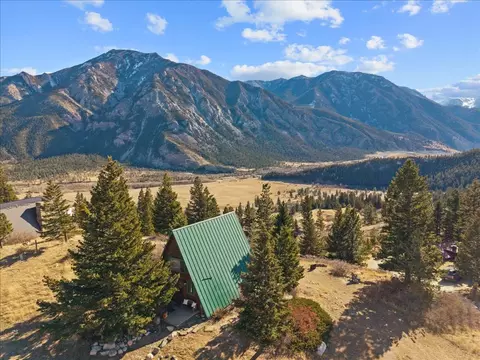 View/Area - 4 Hawk Trl, Nye, MT 59061 photo 1 of 1