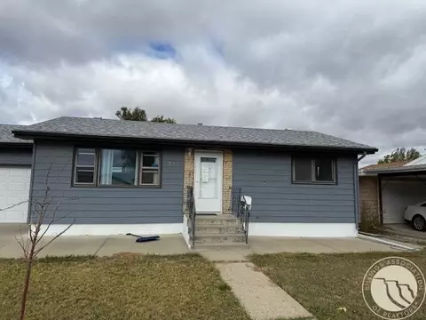 217 Chestnut Ave, Glendive, MT 59330