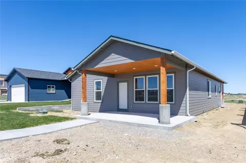 1020 5th St E, Roundup, MT 59072