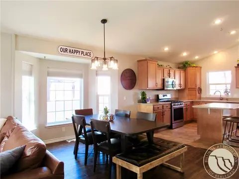Dining - 3020 E Copper Ridge Loop, Billings, MT 59106 photo 1 of 1