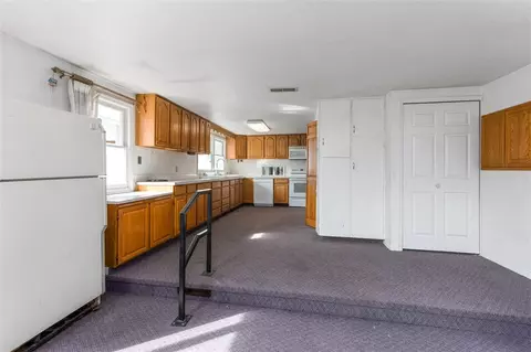 Kitchen - 420 3rd St W, Roundup, MT 59072 photo 5 of 5