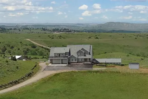 2587 Sage Mountain Rd, Billings, MT 59101