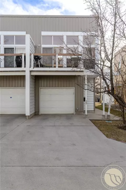22 Grand Ave, Billings, MT 59101
