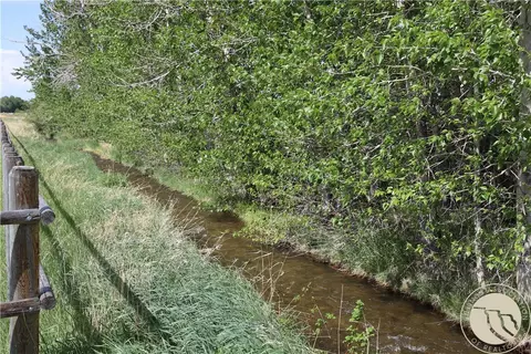 17 Horseshoe Trl, Roberts, MT 59070