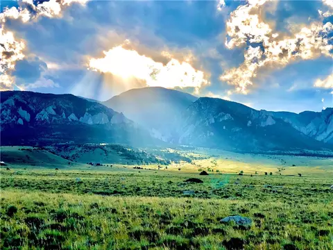 26 Horny Toad Trail South, Belfry, MT 59008
