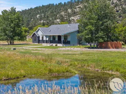 96 Wagon Trail Rd, Columbus, MT 59019