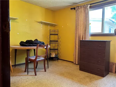 Bedroom - 915 E 2nd, Big Timber, MT 59011 photo 3 of 5