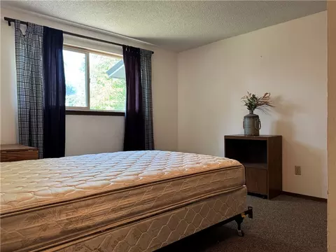 Bedroom - 915 E 2nd, Big Timber, MT 59011 photo 2 of 5