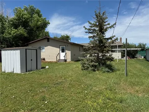 Exterior - 915 E 2nd, Big Timber, MT 59011 photo 5 of 5